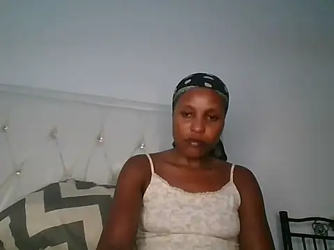 Candykitten online show from 03.06.25