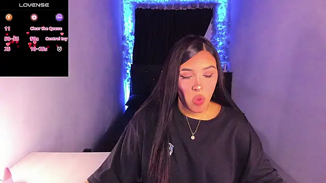 Snapshot of Mariana_Hasper_ chatting on 02.06.25 Mariana Hasper online show from 02.06.25