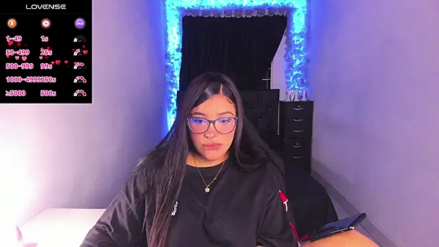 Snapshot of Mariana_Hasper_ chatting on 02.07.25 Mariana Hasper online show from 02.07.25