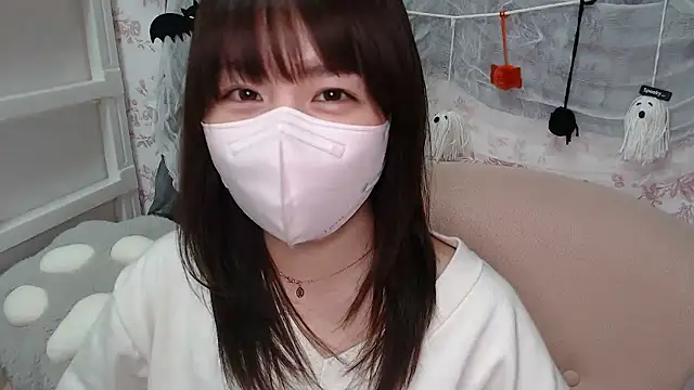 mei hosina online show from 10.29.25