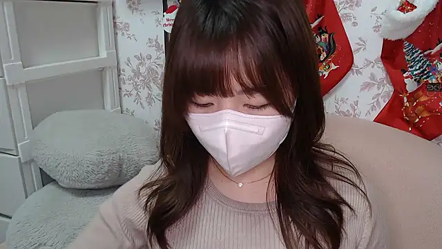 mei hosina online show from 12.16.25