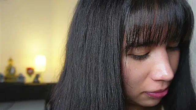 AlessiaVix online show from 12.31.24