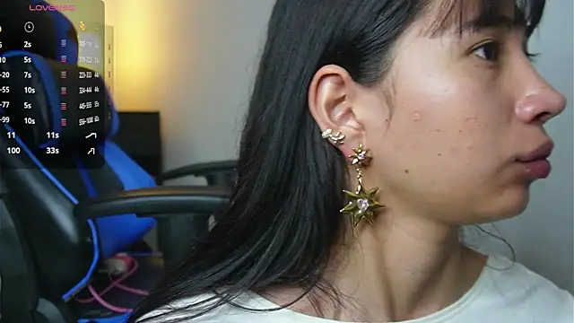 AlessiaVix online show from 01.02.25