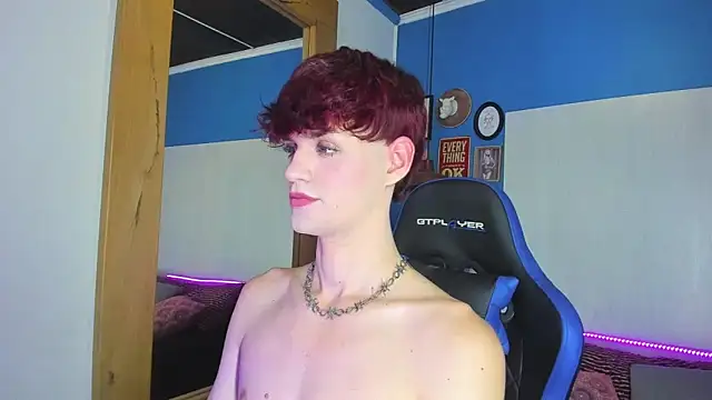 VladHellsing4 online show from 01.02.25