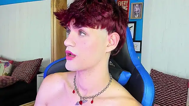 VladHellsing4 online show from 01.07.25