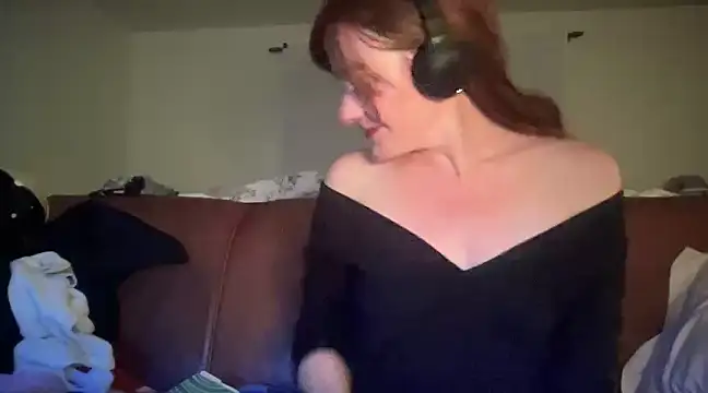 Snapshot of maythegr8ness chatting on 12.07.24 maythegr8ness online show from 12.07.24