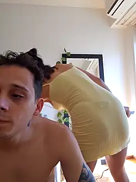 Snapshot of SaraLatinayPrimiciax chatting on 01.13.25 SaraLatinayPrimiciax online show from 01.13.25