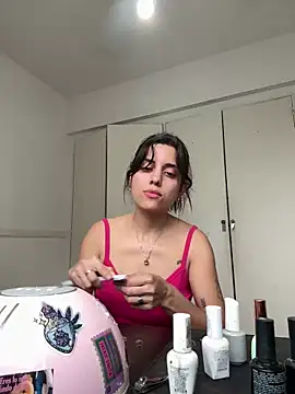 Snapshot of SaraLatinayPrimiciax chatting on 03.02.25 SaraLatinayPrimiciax online show from 03.02.25