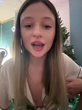 Kimsweet7 online show from 12.19.24