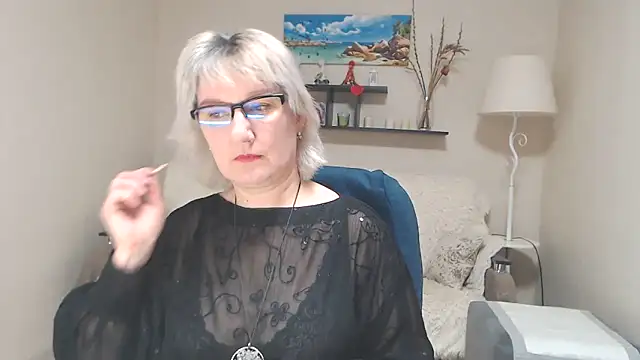 FleurMays online show from 02.11.25