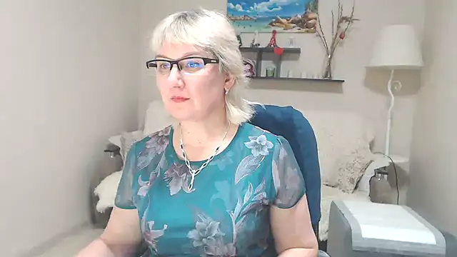 FleurMays online show from 02.23.25