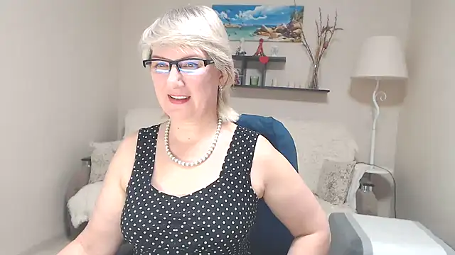 FleurMays online show from 03.09.25