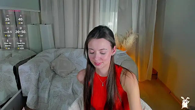 Snapshot of Goldy_Grace_ chatting on 02.20.25 Goldy Grace online show from 02.20.25