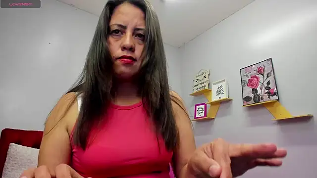 kathina giraldo online show from 09.19.25