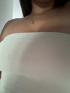 SofiaG  online show from 09.09.25