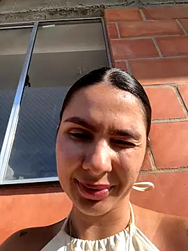 SofiaG  online show from 11.21.25