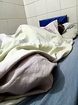 lele9457 online show from 10.30.25