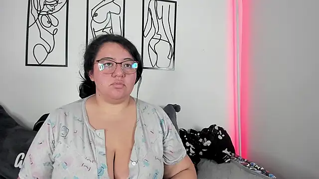 RubyPirsso18 online show from 01.25.25