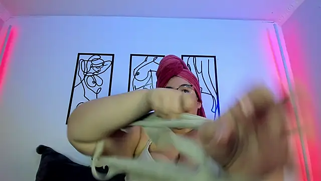 RubyPirsso18 online show from 03.20.25