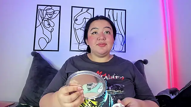 RubyPirsso18 online show from 03.22.25