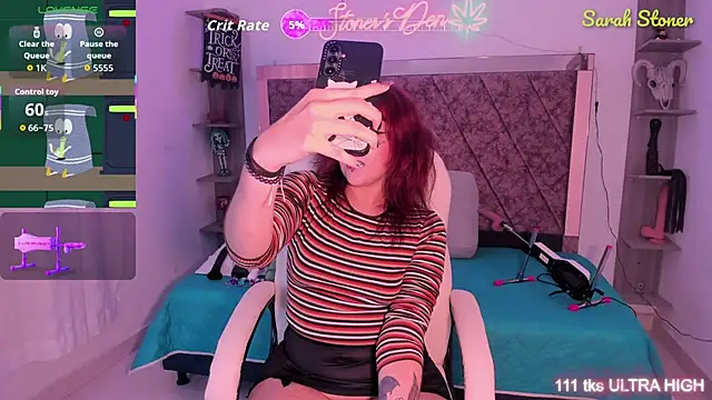Sarah-Stoner online show from 10.08.25