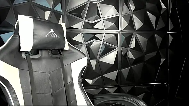 HelueHorny13 online show from 03.15.25