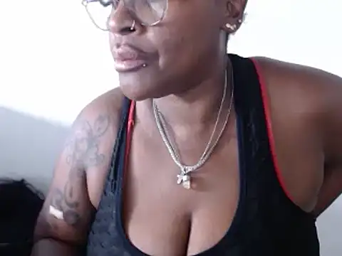 loretybig online show from 02.19.25