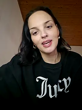 Jujuicy 97 online show from 02.01.25