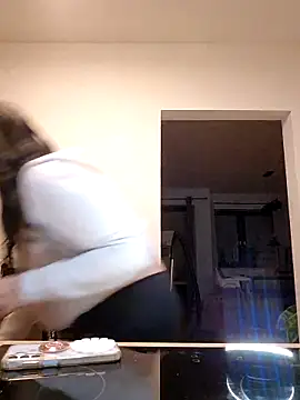 Jujuicy 97 online show from 12.03.25