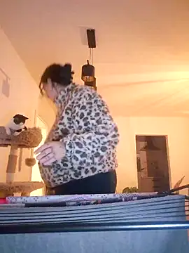 Jujuicy 97 online show from 12.16.25