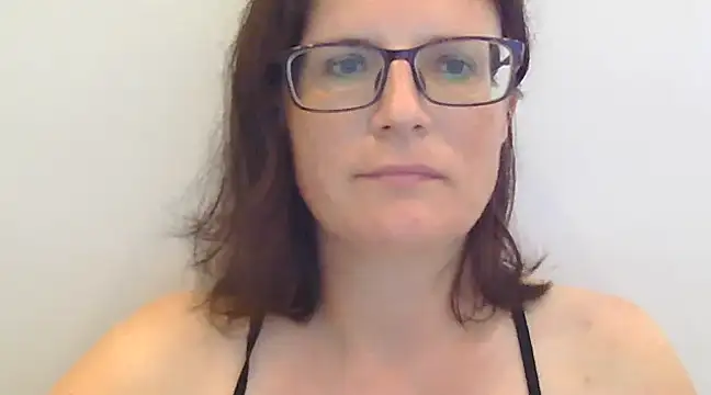 Snapshot of CrimsonMistress chatting on 01.13.25 CrimsonMistress online show from 01.13.25