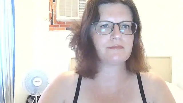 CrimsonMistress online show from 04.07.26