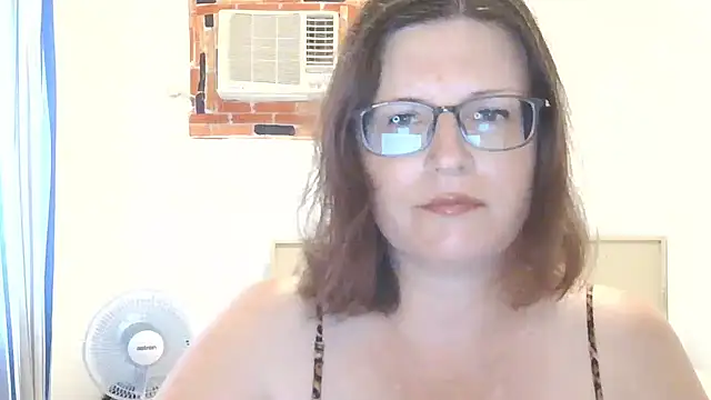 CrimsonMistress online show from 04.19.26