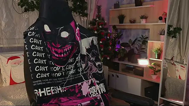 KiraLiLime online show from 02.21.25