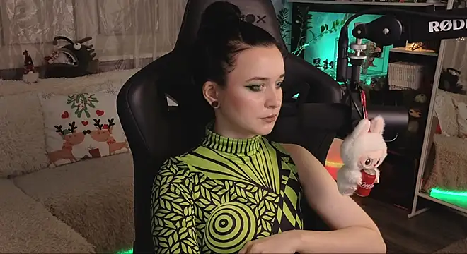 KiraLiLime online show from 01.05.26