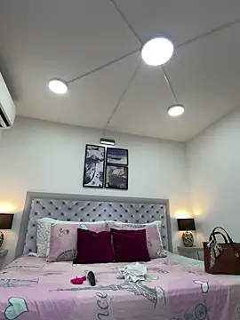 sarascottt online show from 02.02.26