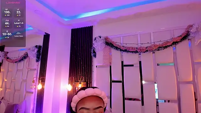 mia schwarz online show from 12.19.25