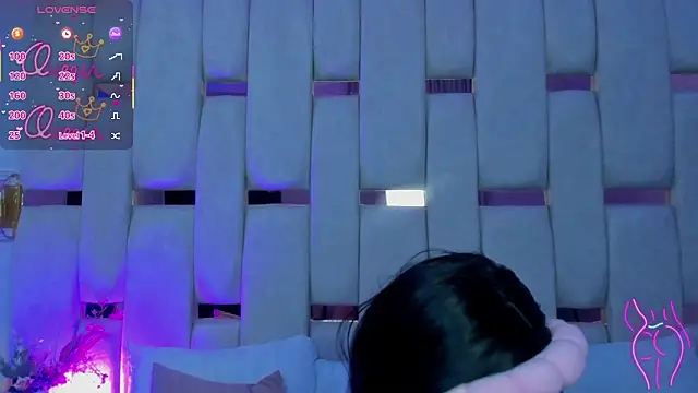 mia schwarz online show from 02.20.26