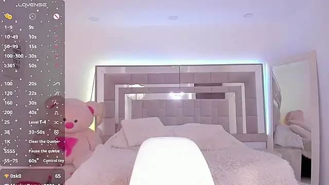 Keisha west online show from 01.30.25