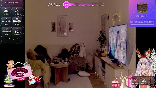 Snapshot of Blondecandie chatting on 12.23.24 Blondecandie online show from 12.23.24