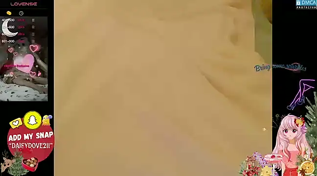 Snapshot of Blondecandie chatting on 01.22.25 Blondecandie online show from 01.22.25