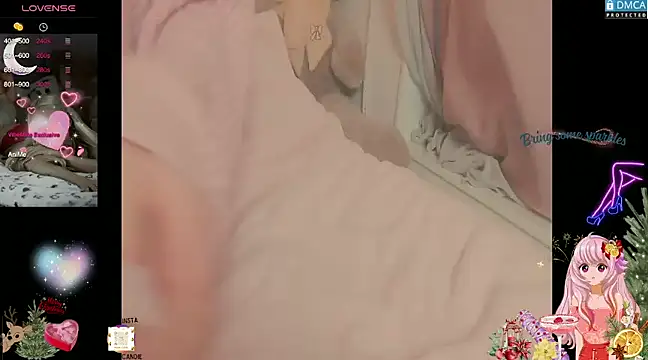 Snapshot of Blondecandie chatting on 03.02.25 Blondecandie online show from 03.02.25