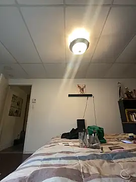 kikiwonderbar online show from 02.25.26