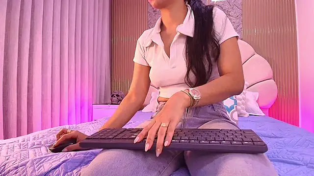 aisha sh online show from 11.01.25