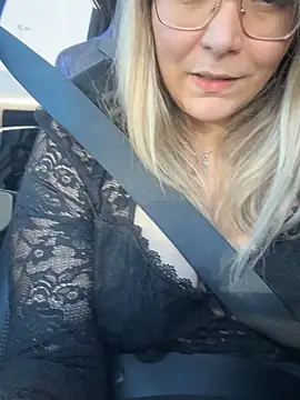 EmyLana online show from 02.15.25