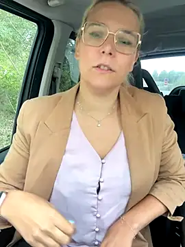 EmyLana online show from 10.02.25