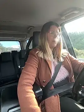 EmyLana online show from 02.15.26