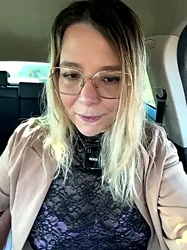 EmyLana online show from 03.18.26