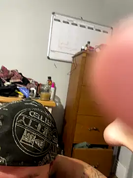 Snapshot of degiggxxx chatting on 09.12.25 degiggxxx online show from 09.12.25