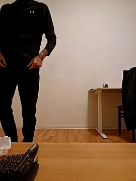 Snapshot of Sammoon chatting on 02.08.25 Sammoon online show from 02.08.25